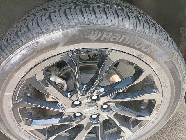 Used 2023 GMC Terrain SLE w/ Elevation Edition FWD image 18