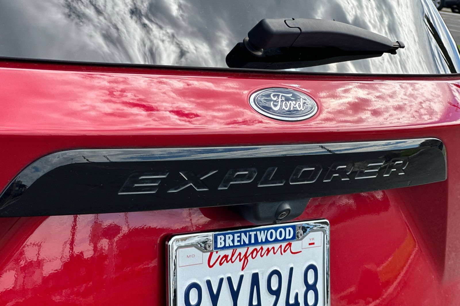 Certified 2021 Ford Explorer ST w/ Equipment Group 401A AWD/4WD image 24