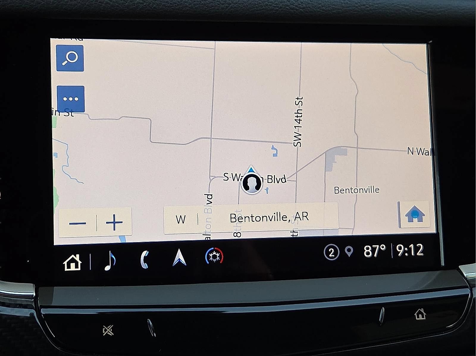 Used 2024 Cadillac XT6 Sport w/ Technology Package AWD/4WD image 18