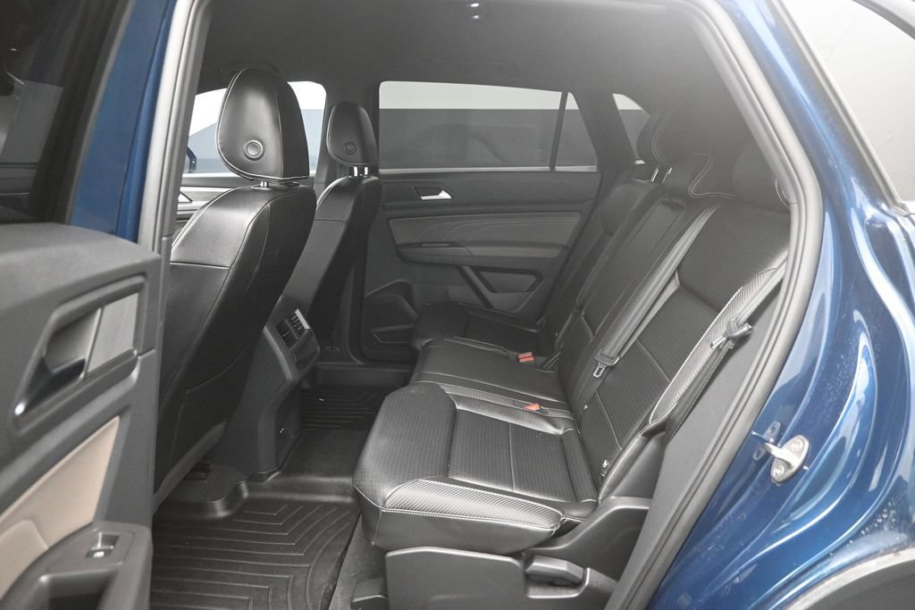 Used 2023 Volkswagen Atlas Cross Sport SE AWD/4WD image 25