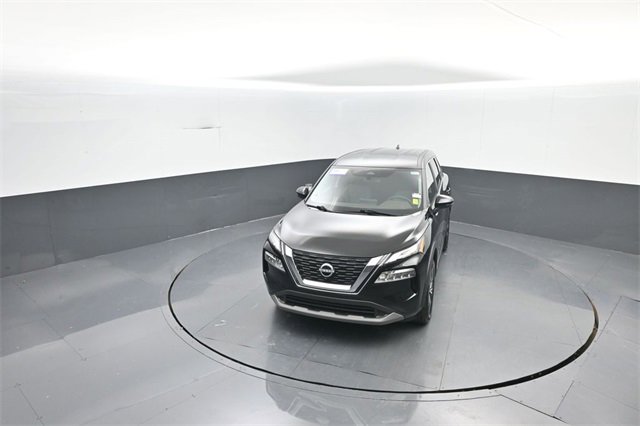 Used 2023 Nissan Rogue SV image 17