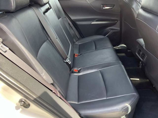 Used 2023 Toyota Venza XLE image 27