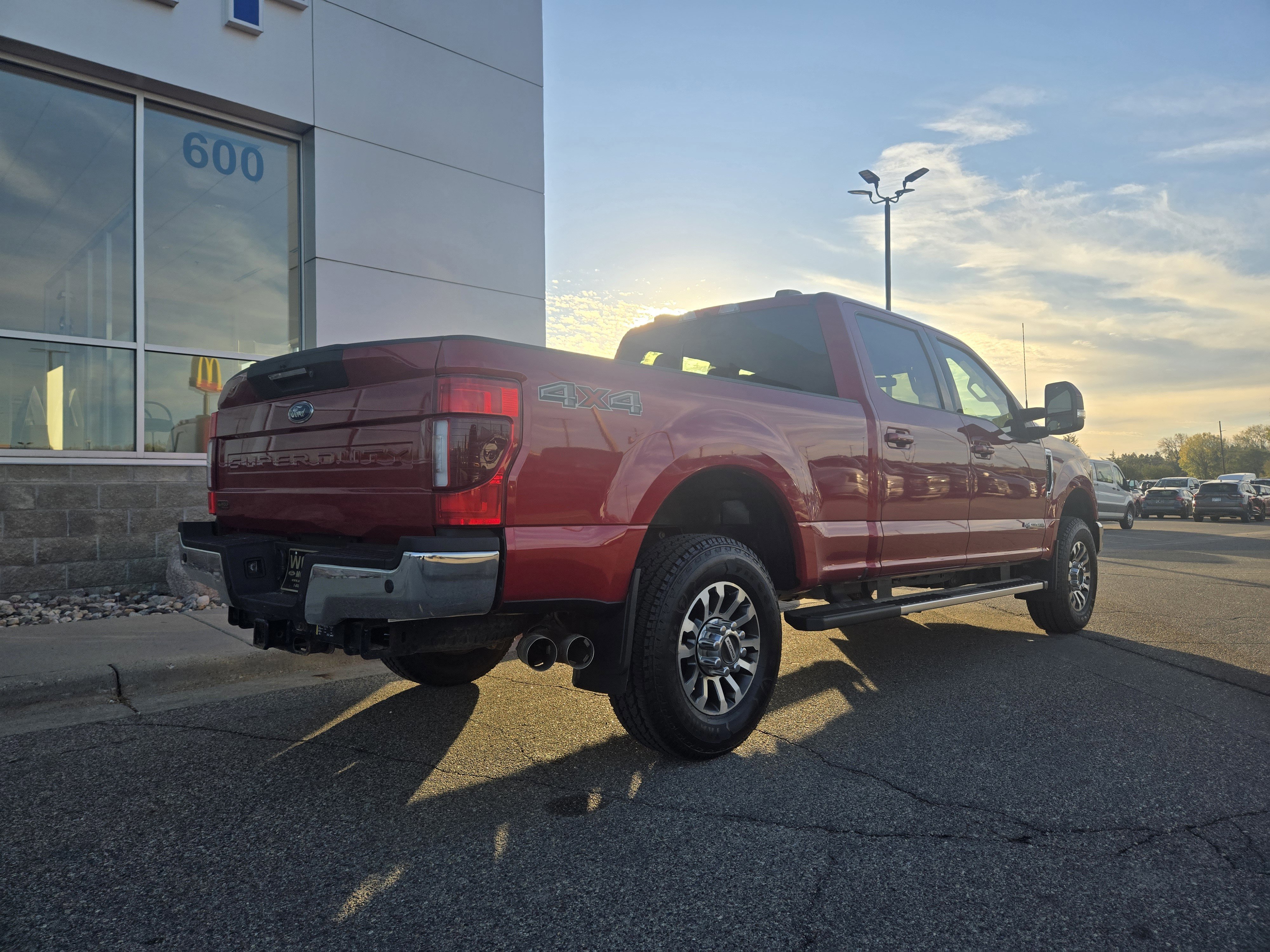 Certified 2022 Ford F350 Lariat w/ Lariat Ultimate Package image 5