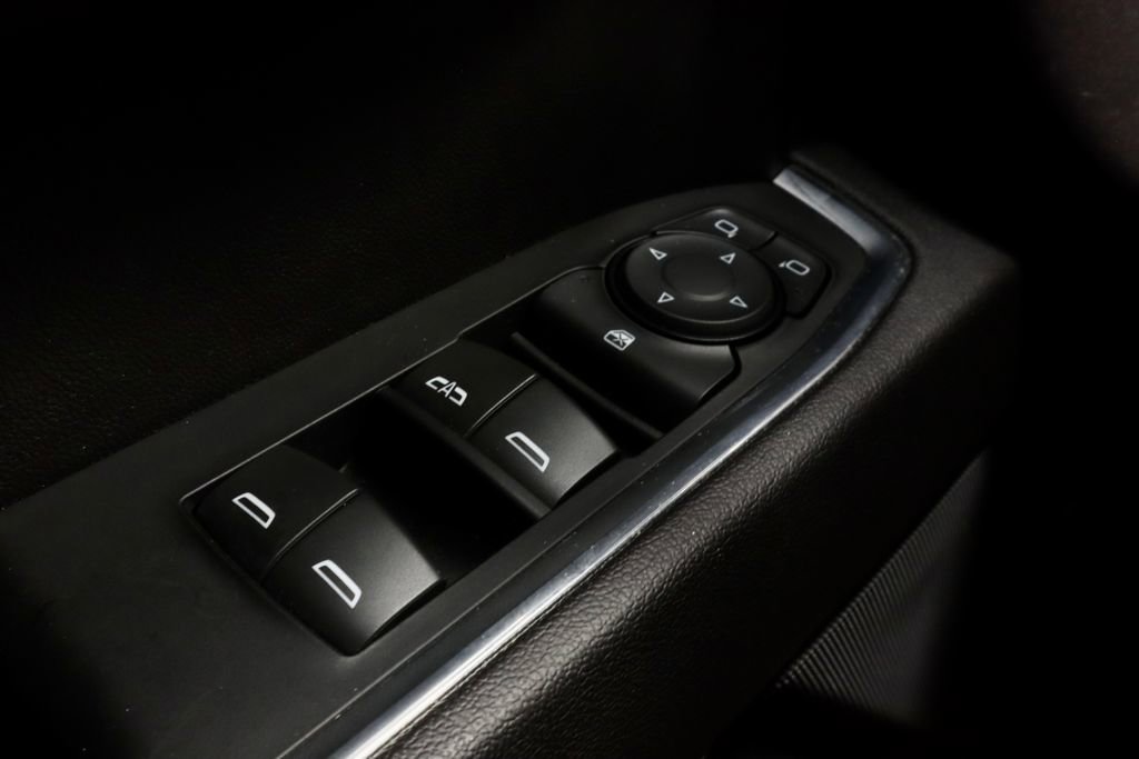Used 2023 Chevrolet Silverado 1500 LT AWD/4WD image 26