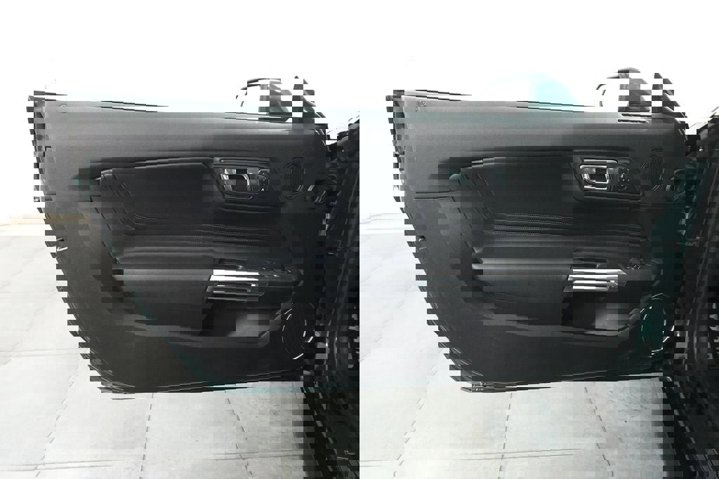 Certified 2019 Ford Mustang Bullitt w/ Bullitt Electronics Package RWD image 23