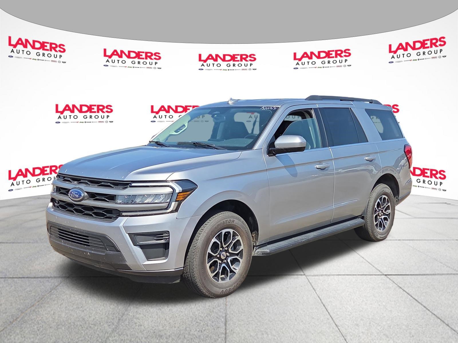 Certified 2024 Ford Expedition XLT RWD image 7