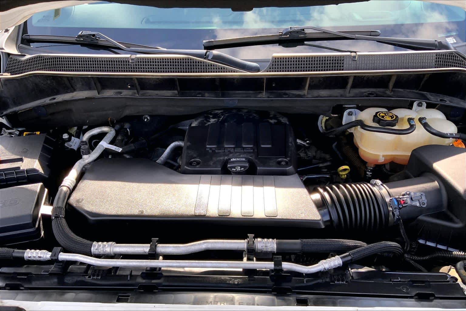 Used 2022 Chevrolet Silverado 1500 Custom w/ LPO, Dark Essentials Package RWD image 28