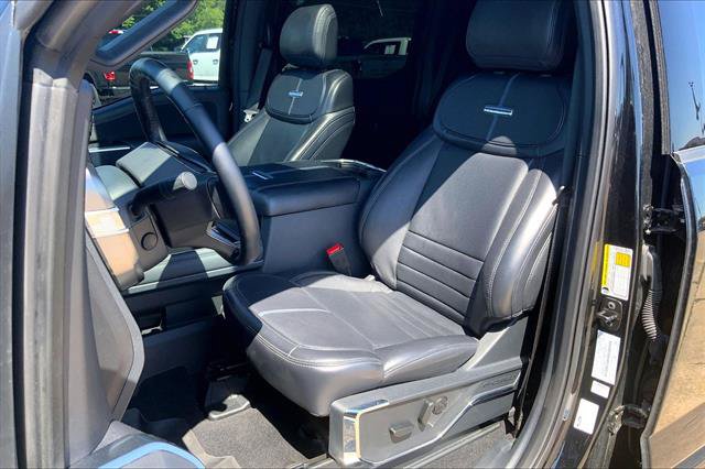 Certified 2025 Ford F250 Platinum w/ FX4 Off-Road Package AWD/4WD image 25