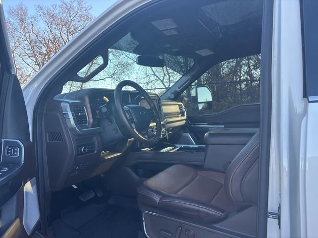 Certified 2025 Ford F250 King Ranch w/ Chrome Package image 13