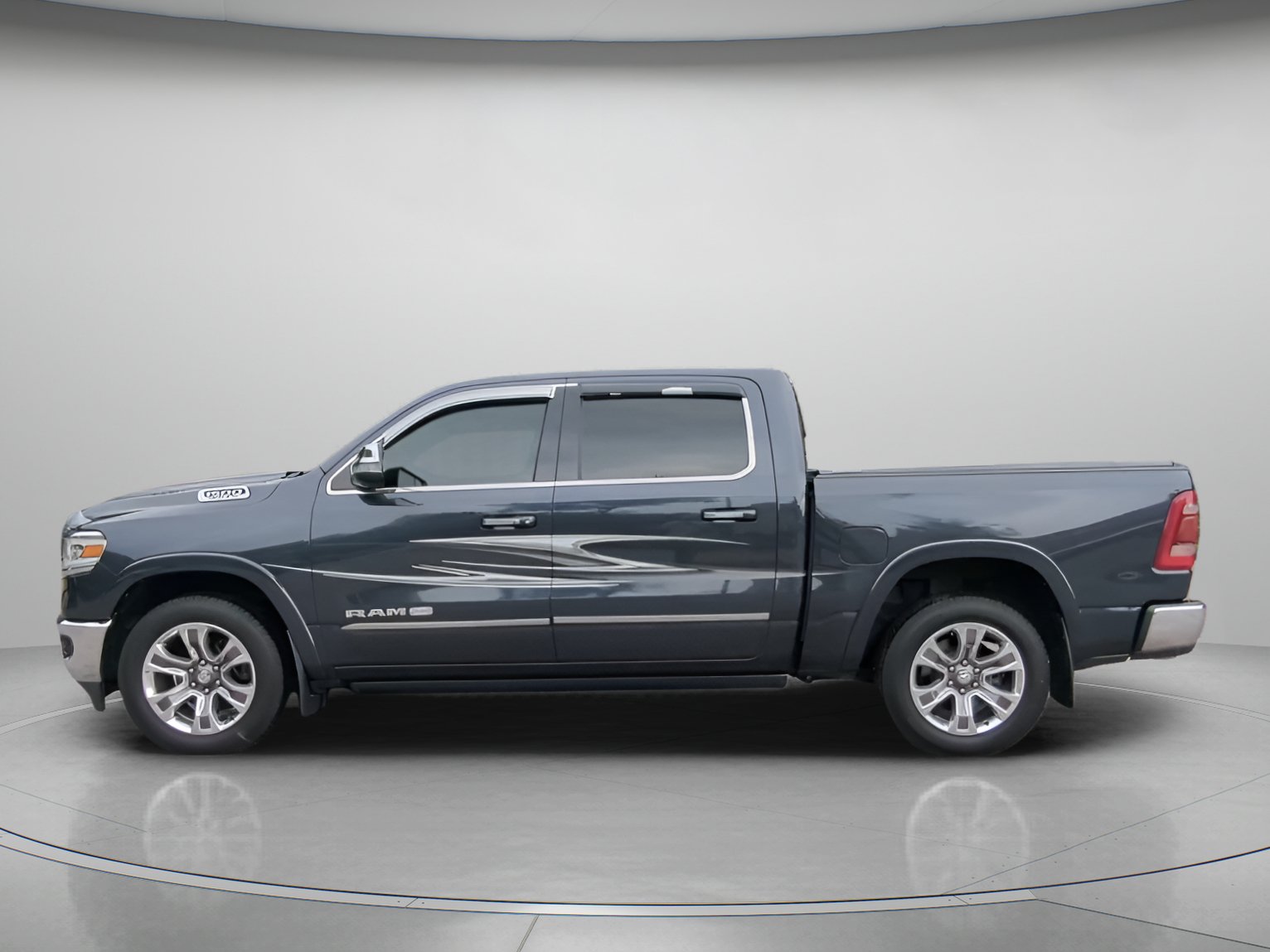 Used 2019 RAM 1500 Limited RWD image 18