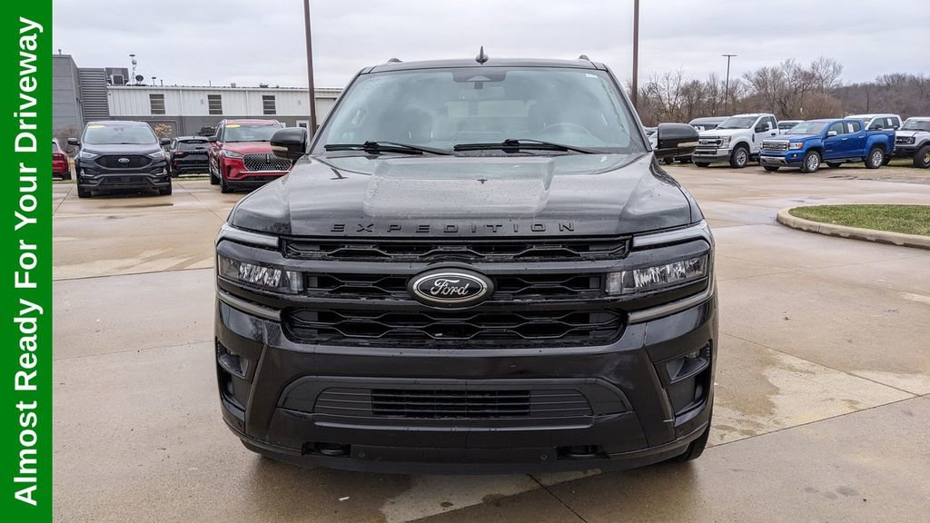 Certified 2023 Ford Expedition Limited image 8