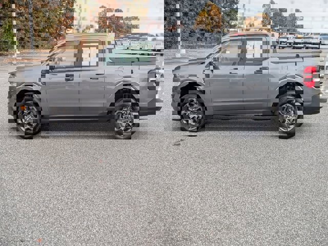 Certified 2023 Ford Maverick XLT image 7