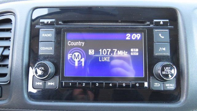 Used 2018 Honda HR-V LX image 13