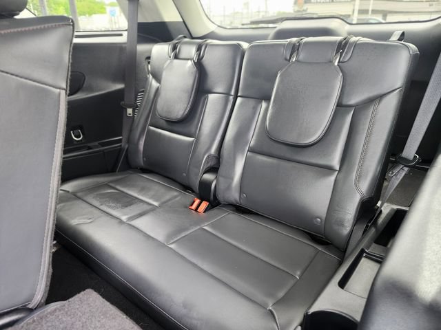 Certified 2025 Ford Explorer Active w/ Active Comfort Package AWD/4WD image 17