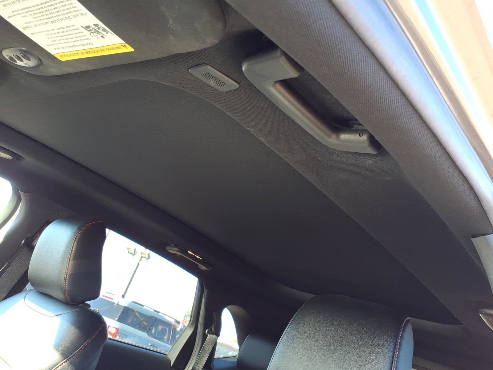 Certified 2023 Ford Edge ST-Line image 16