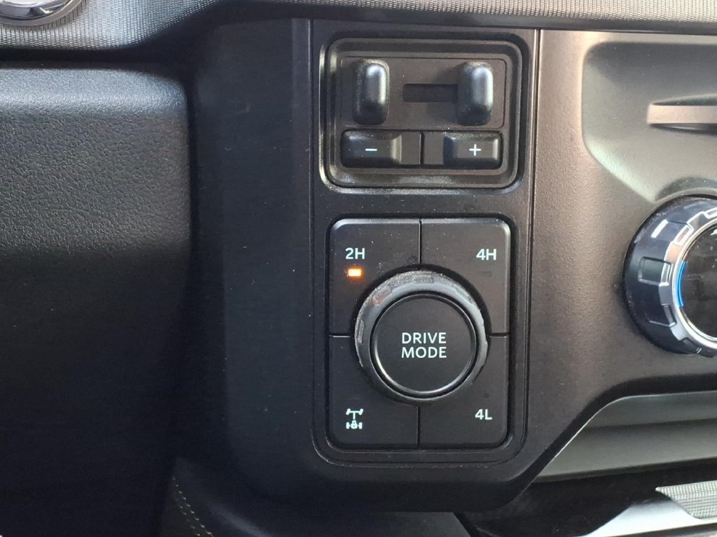Certified 2024 Ford F250 Platinum AWD/4WD image 16