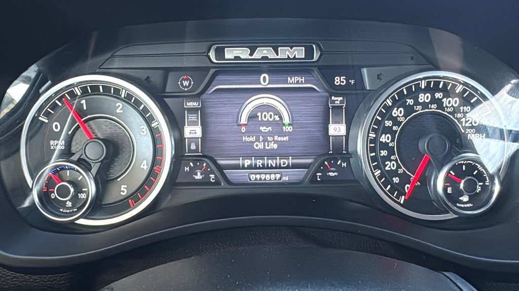 Used 2022 RAM 3500 Laramie image 17