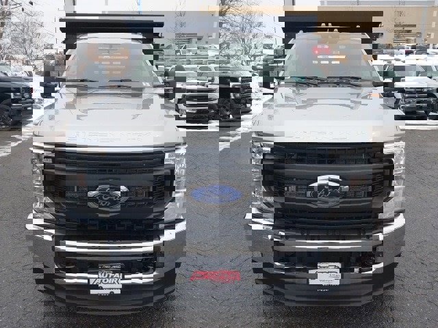 Certified 2022 Ford F350 XL w/ Power Equipment Group image 9