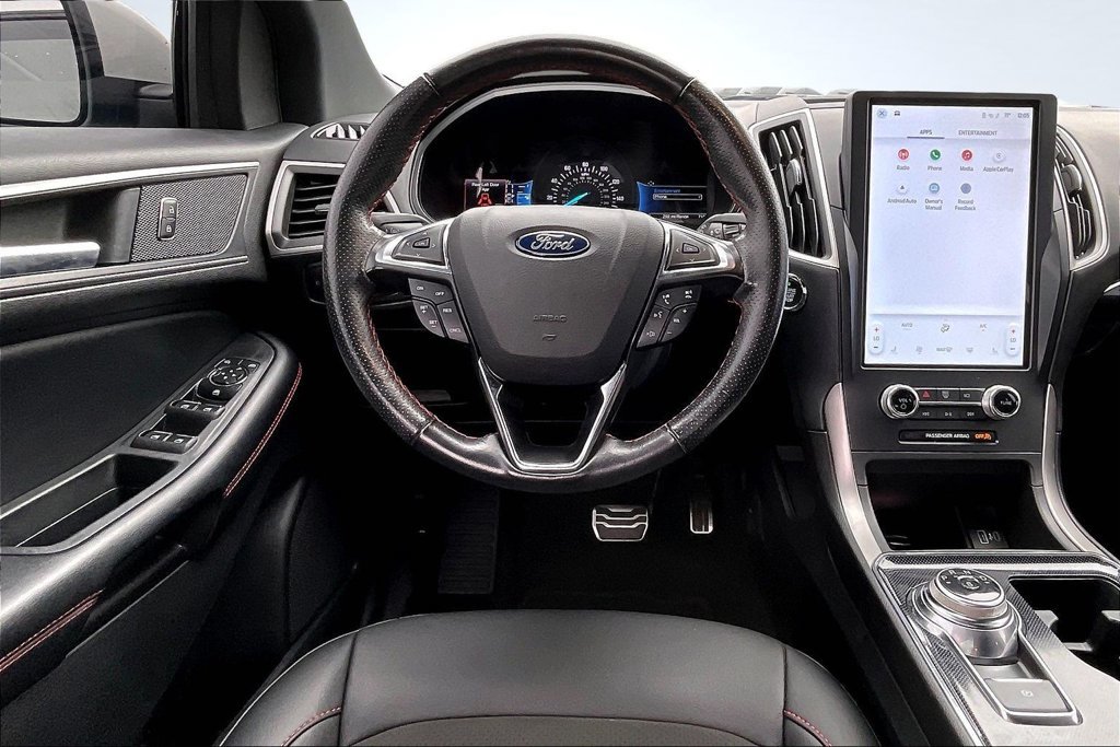 Certified 2022 Ford Edge ST-Line AWD/4WD image 10