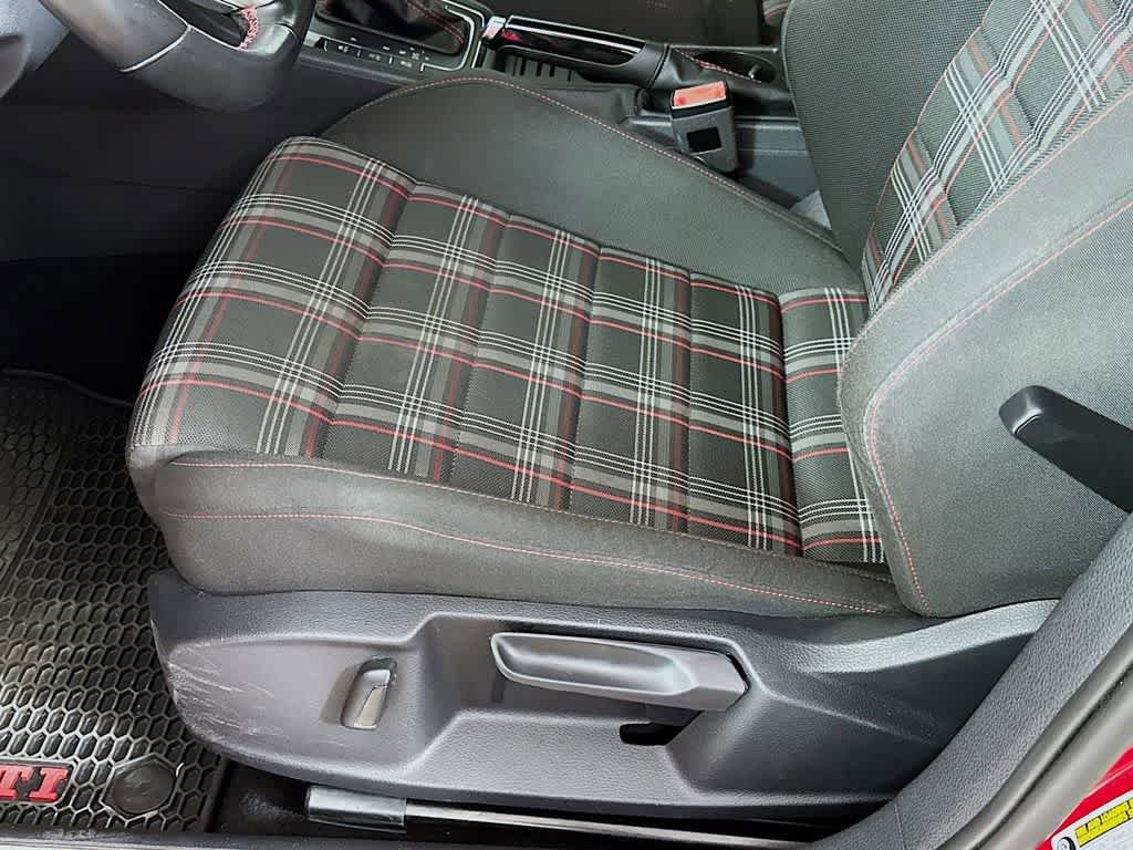 Used 2019 Volkswagen GTI S FWD image 30