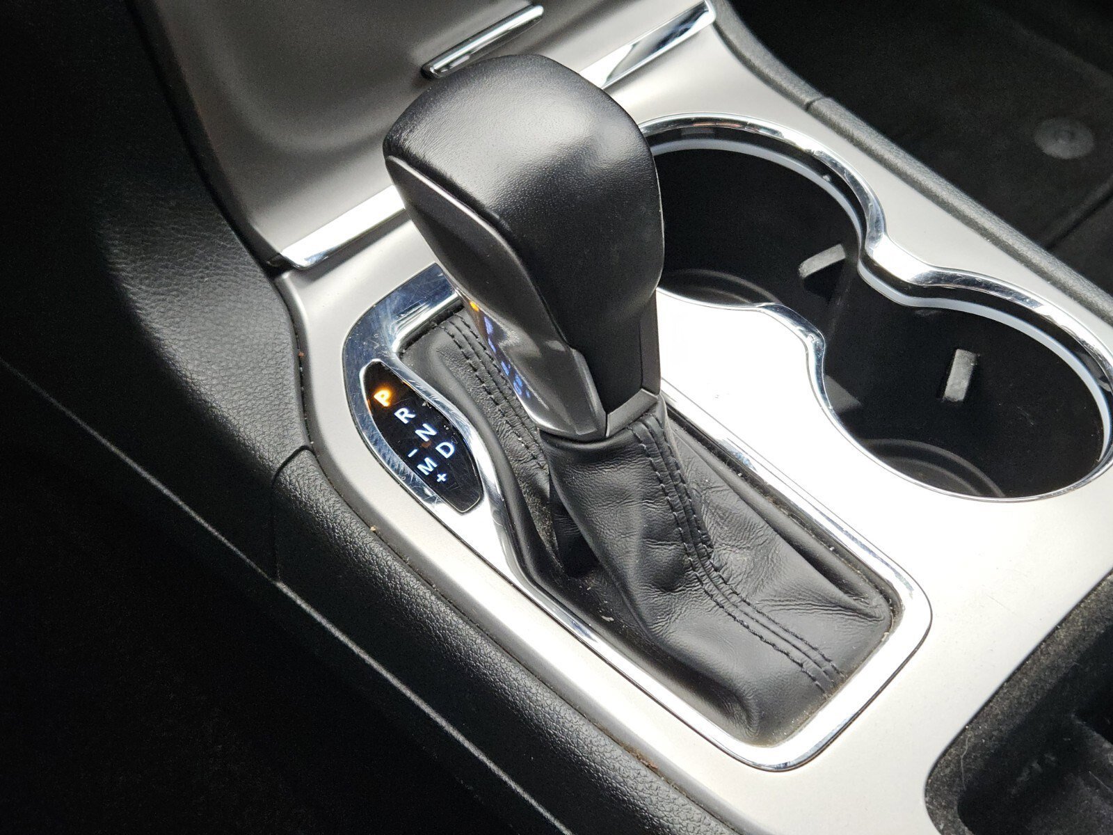 Used 2022 Jeep Grand Cherokee Laredo E image 26