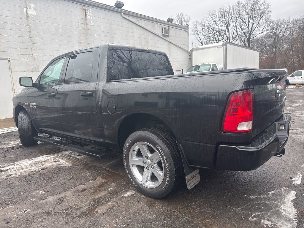 Used 2018 RAM 1500 Express w/ Express Value Package image 4