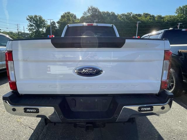 Certified 2019 Ford F250 XLT w/ XLT Value Package AWD/4WD image 5