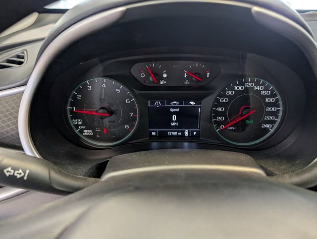 Used 2022 Chevrolet Malibu LT FWD image 19