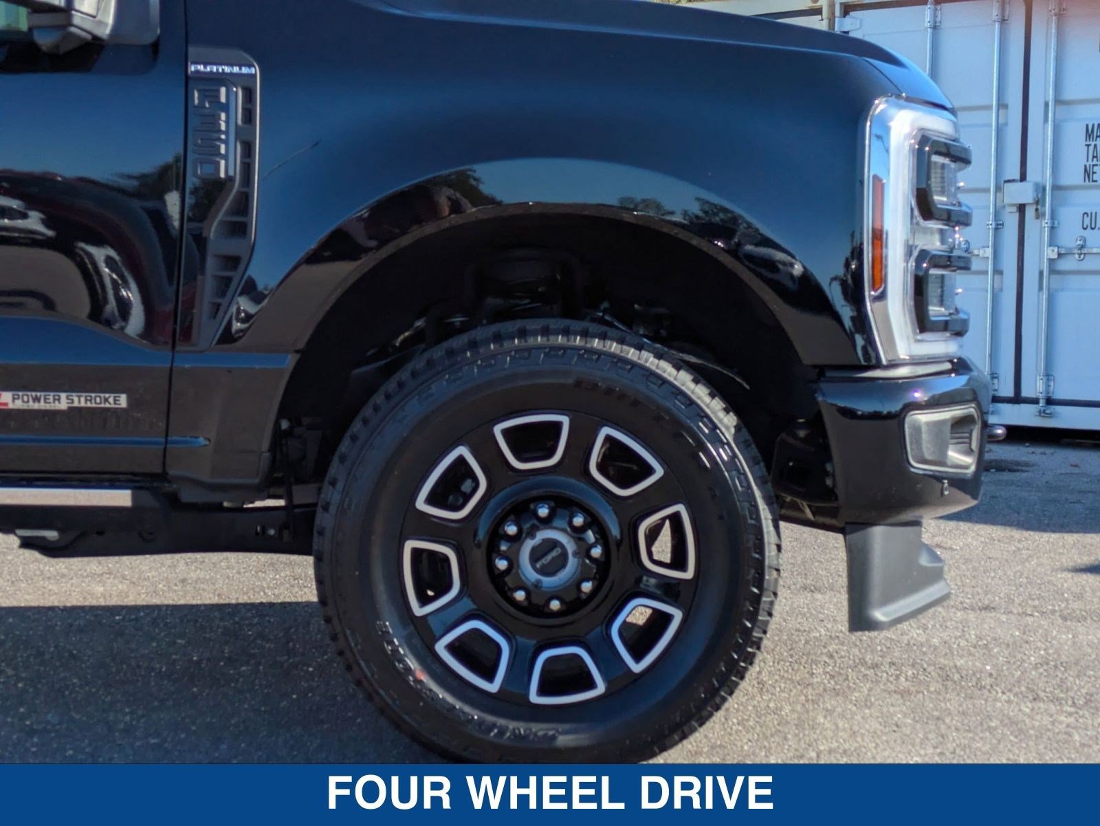 Certified 2025 Ford F350 Platinum image 11