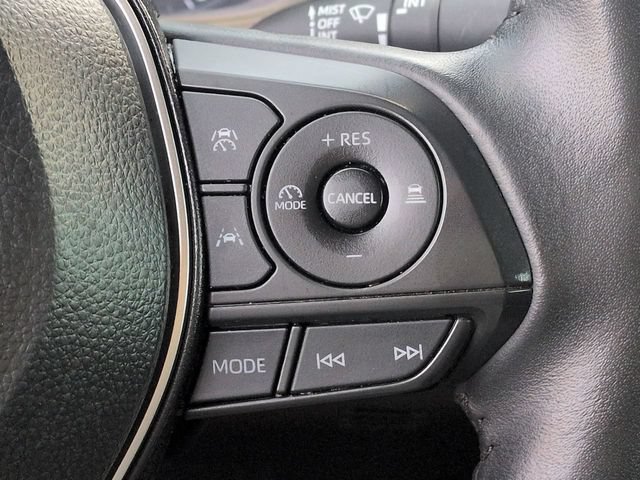 Used 2025 Toyota Corolla SE w/ Convenience Package FWD image 31