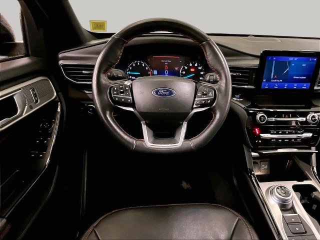 Certified 2023 Ford Explorer ST-Line w/ Class IV Trailer Tow Package AWD/4WD image 5