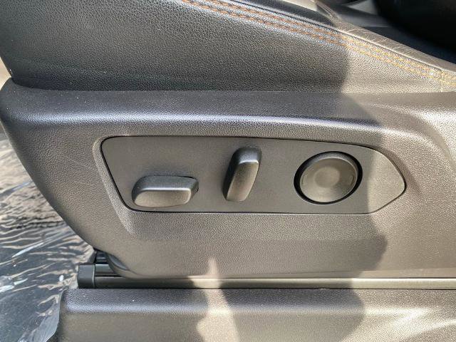 Used 2024 GMC Sierra 2500 AT4 w/ AT4 Premium Plus Package AWD/4WD image 15