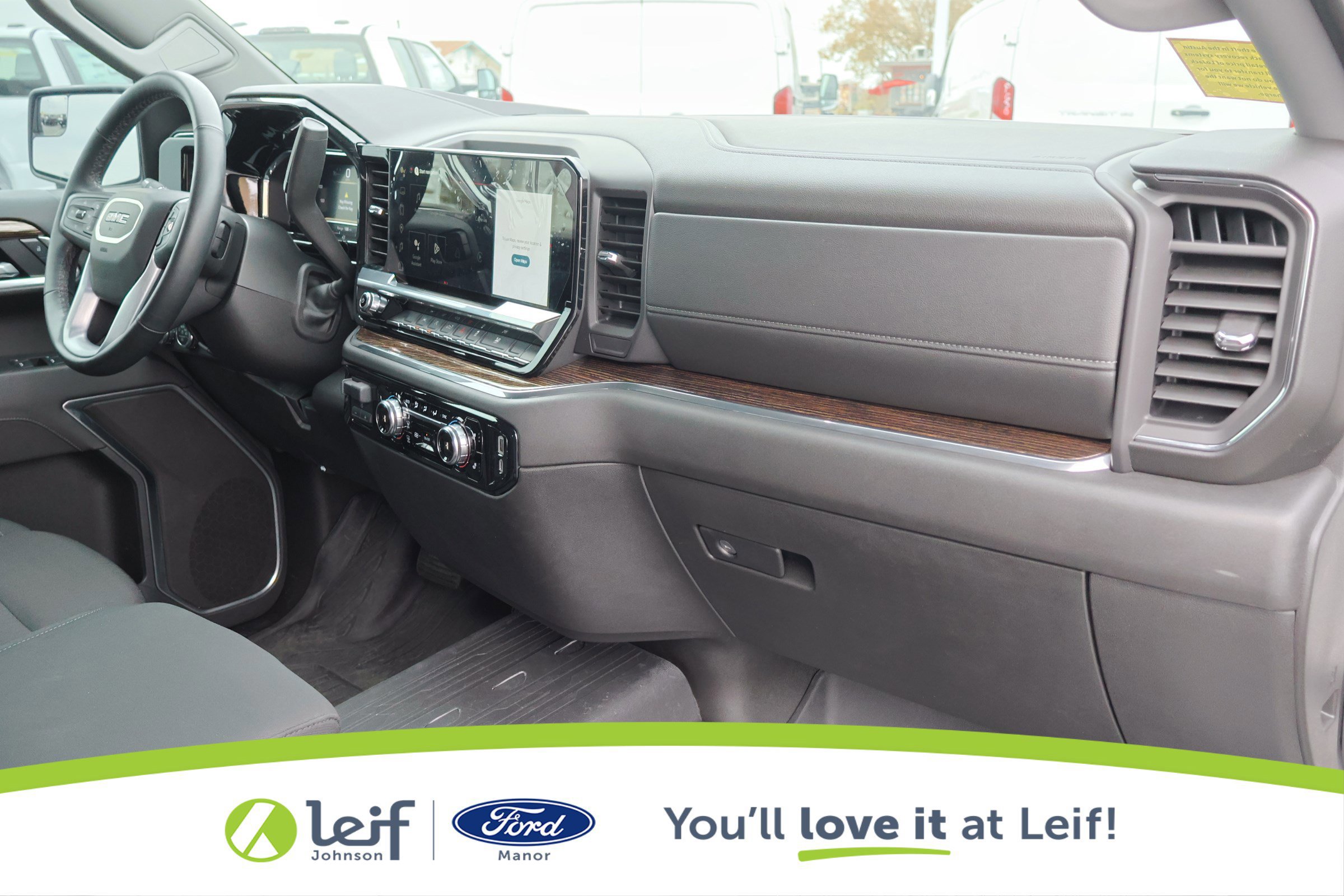 Used 2025 GMC Sierra 1500 Elevation image 39