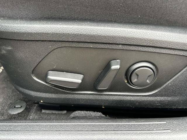 Used 2023 Hyundai Sonata SEL w/ Convenience Package FWD image 28