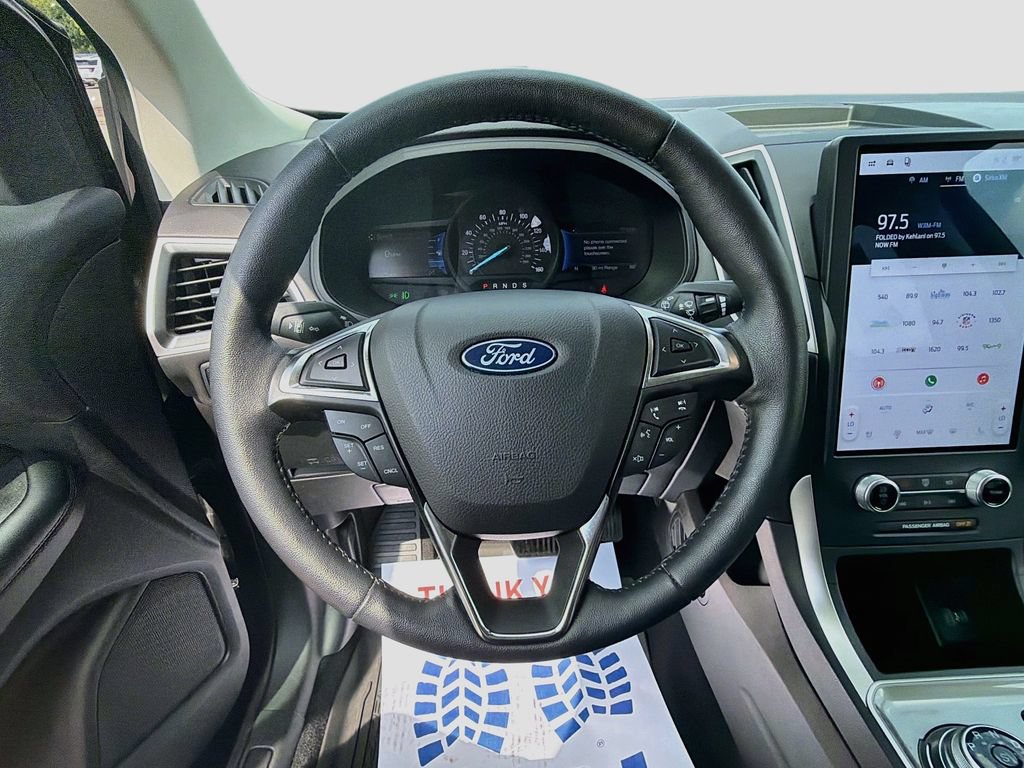 Certified 2024 Ford Edge SEL w/ Convenience Package AWD/4WD image 11