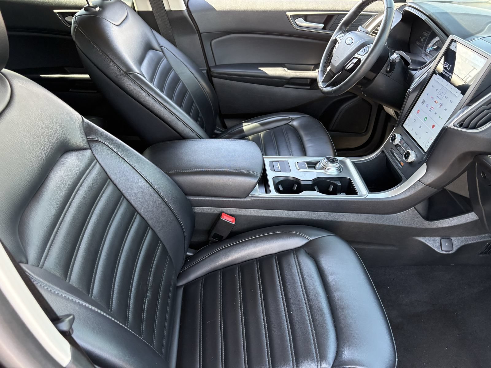 Certified 2024 Ford Edge SEL AWD/4WD image 13