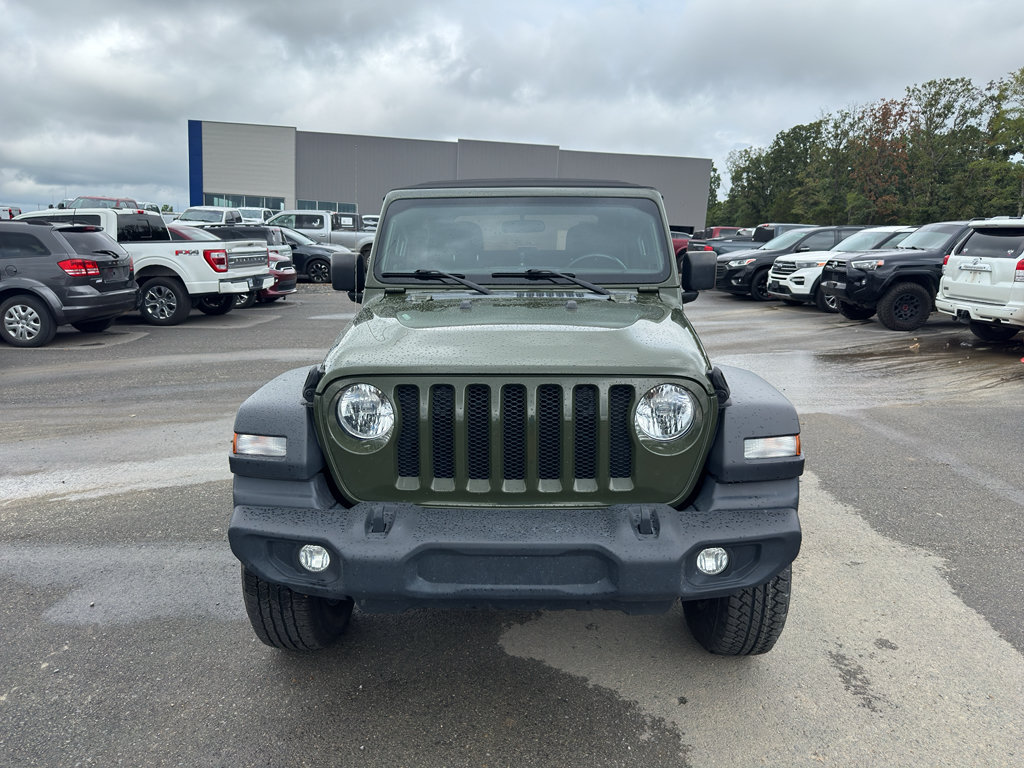 Used 2021 Jeep Wrangler Sport AWD/4WD image 2