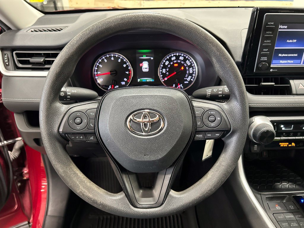Used 2021 Toyota RAV4 LE AWD/4WD image 15