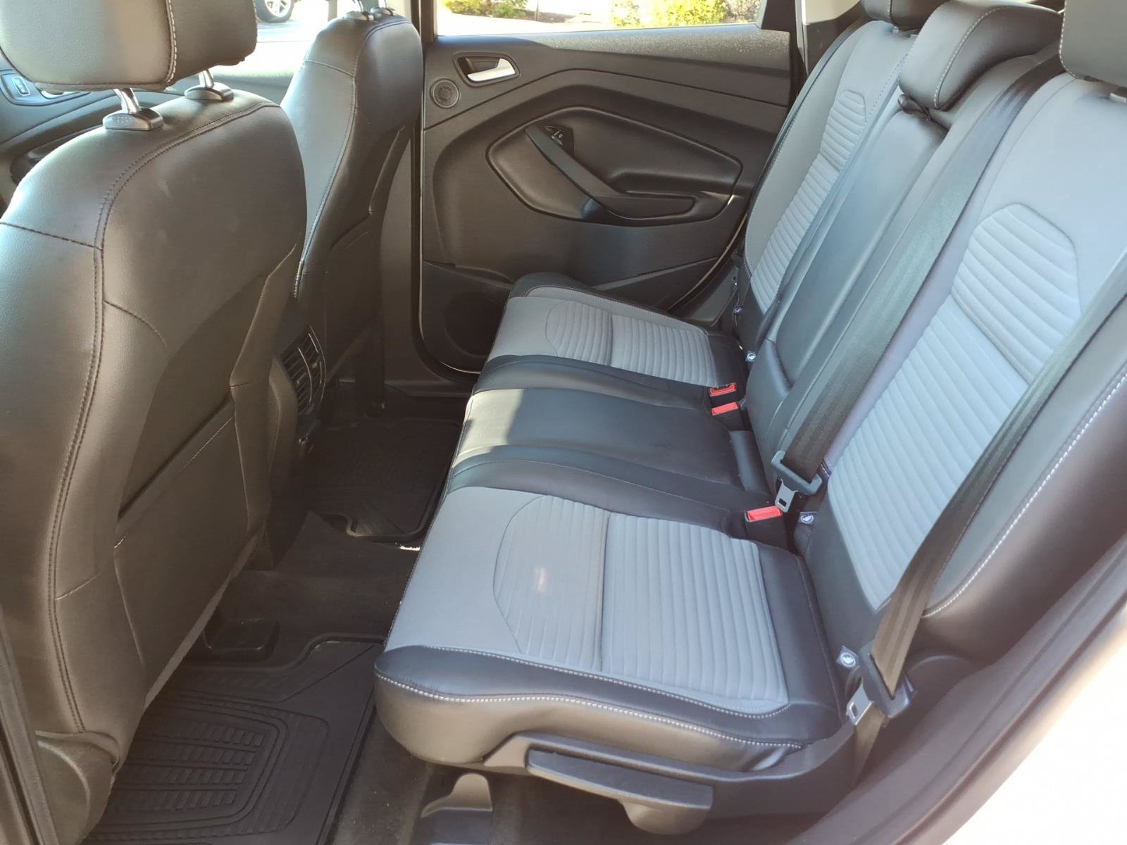 Certified 2017 Ford Escape SE w/ Equipment Group 201A AWD/4WD image 11