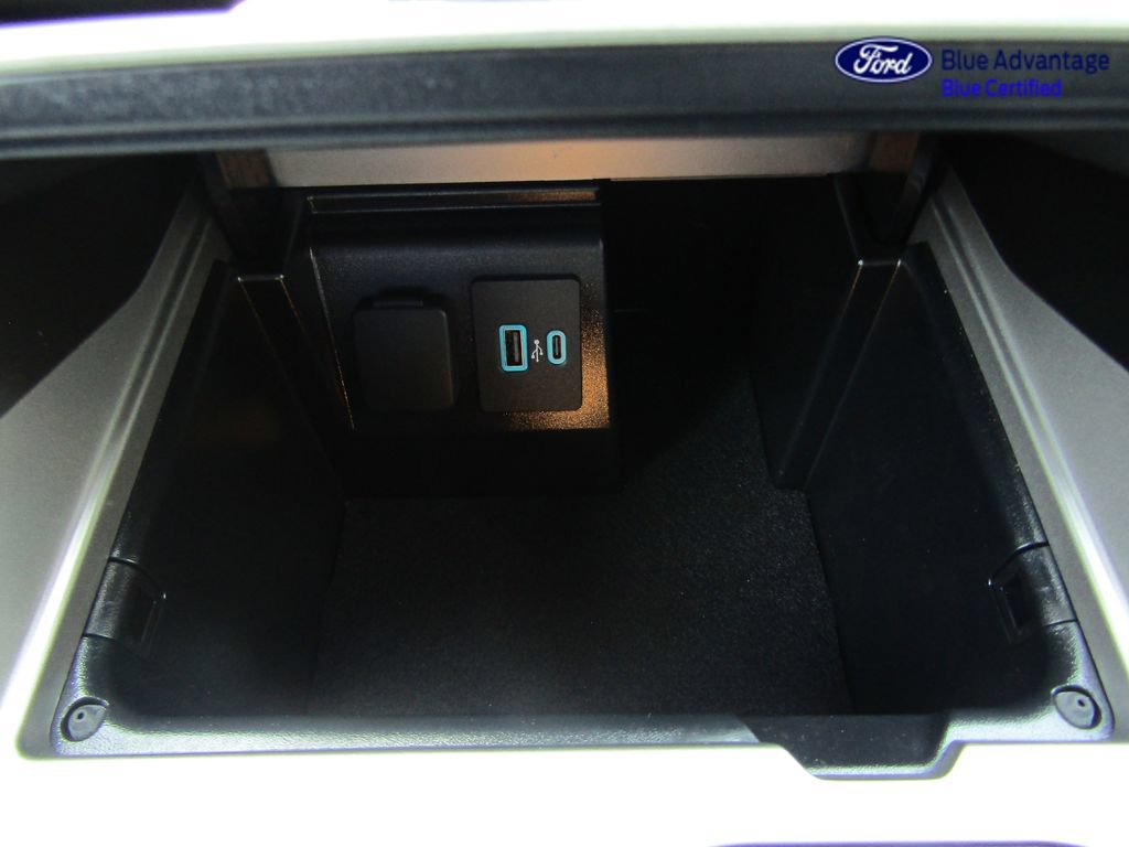 Certified 2024 Ford Explorer XLT w/ Equipment Group 202A AWD/4WD image 36
