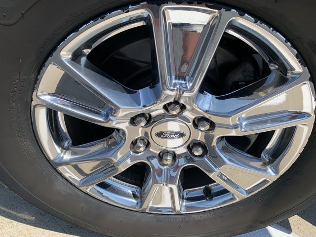 Certified 2018 Ford F150 XLT w/ Equipment Group 302A Luxury AWD/4WD image 20