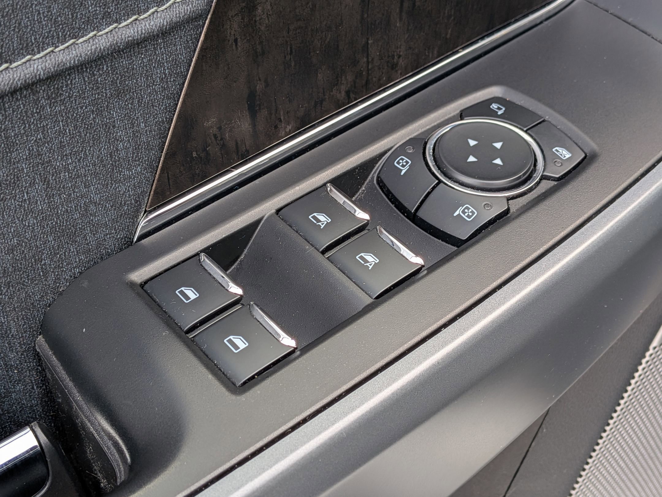 Certified 2023 Ford F150 Lariat w/ Equipment Group 502A High image 14