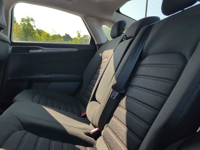 Certified 2020 Ford Fusion SE FWD image 28