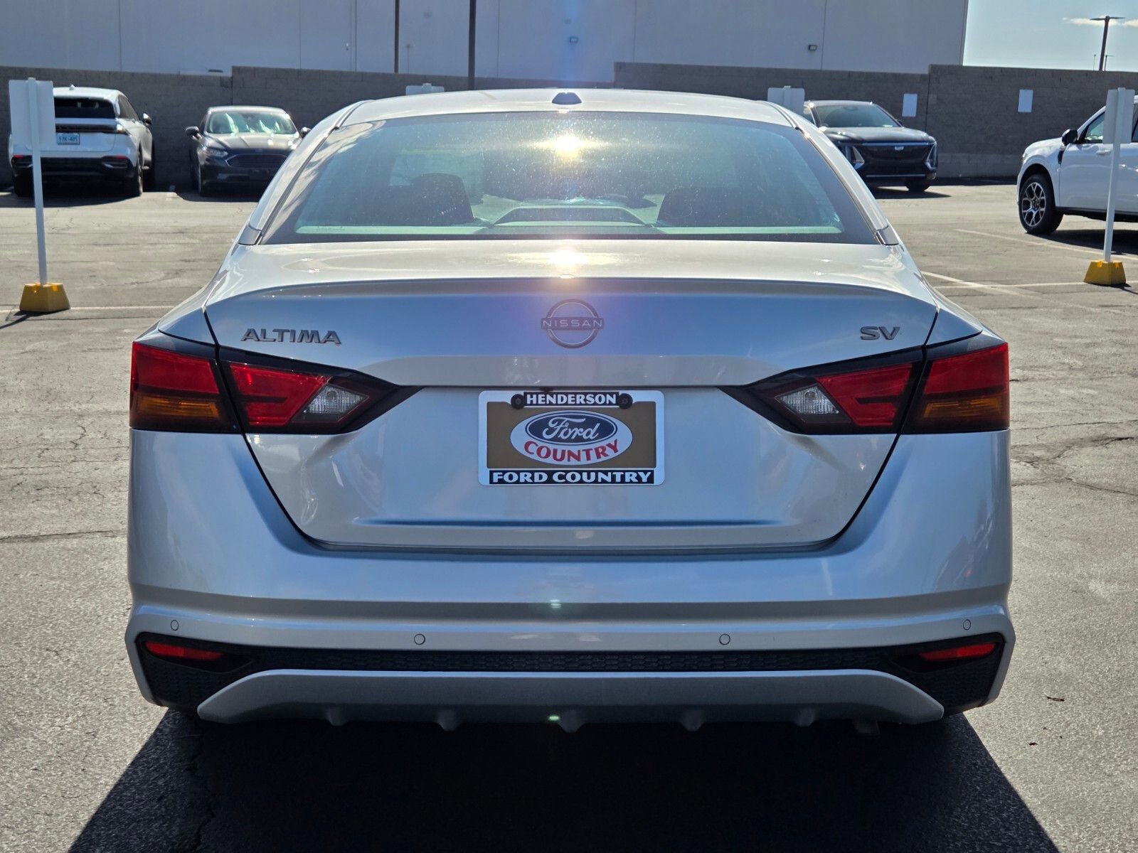 Used 2024 Nissan Altima 2.5 SV FWD image 5