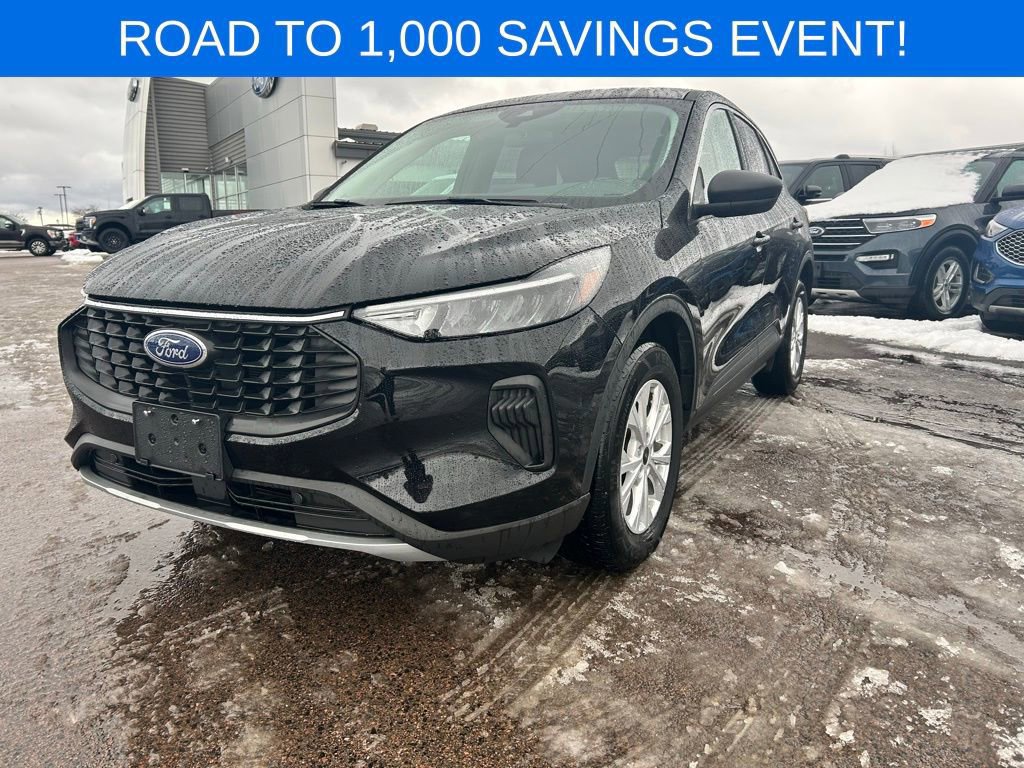 Certified 2024 Ford Escape Active image 2