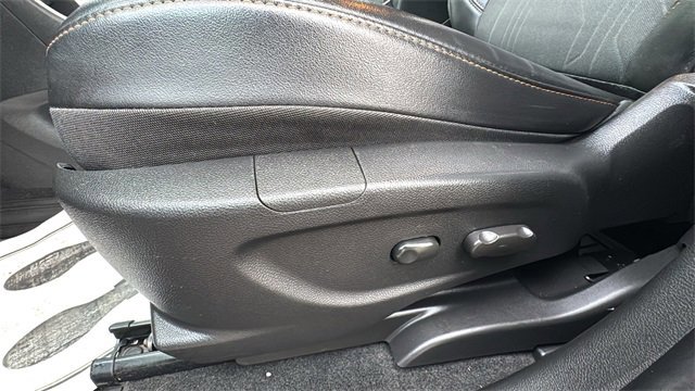 Used 2021 Chevrolet Trax LT w/ Driver Confidence Package image 10