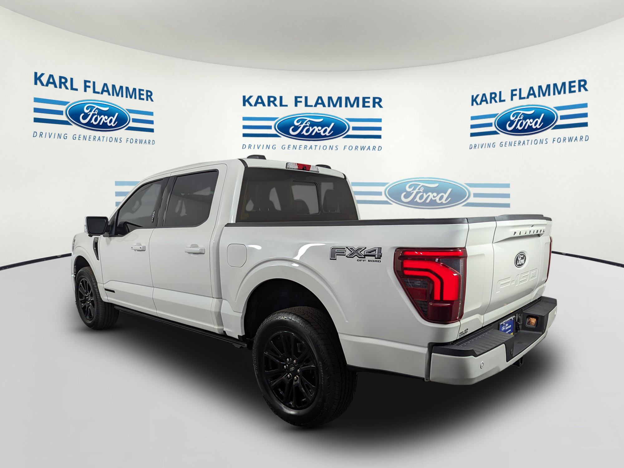 Certified 2024 Ford F150 Platinum w/ FX4 Off-Road Package AWD/4WD image 5