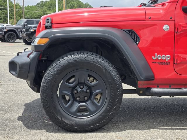 Used 2019 Jeep Wrangler Sport AWD/4WD image 9