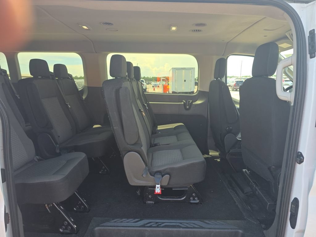 Certified 2023 Ford Transit 350 XLT RWD image 7