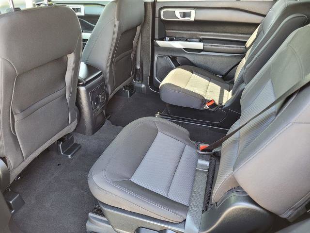 Certified 2023 Ford Explorer XLT RWD image 11